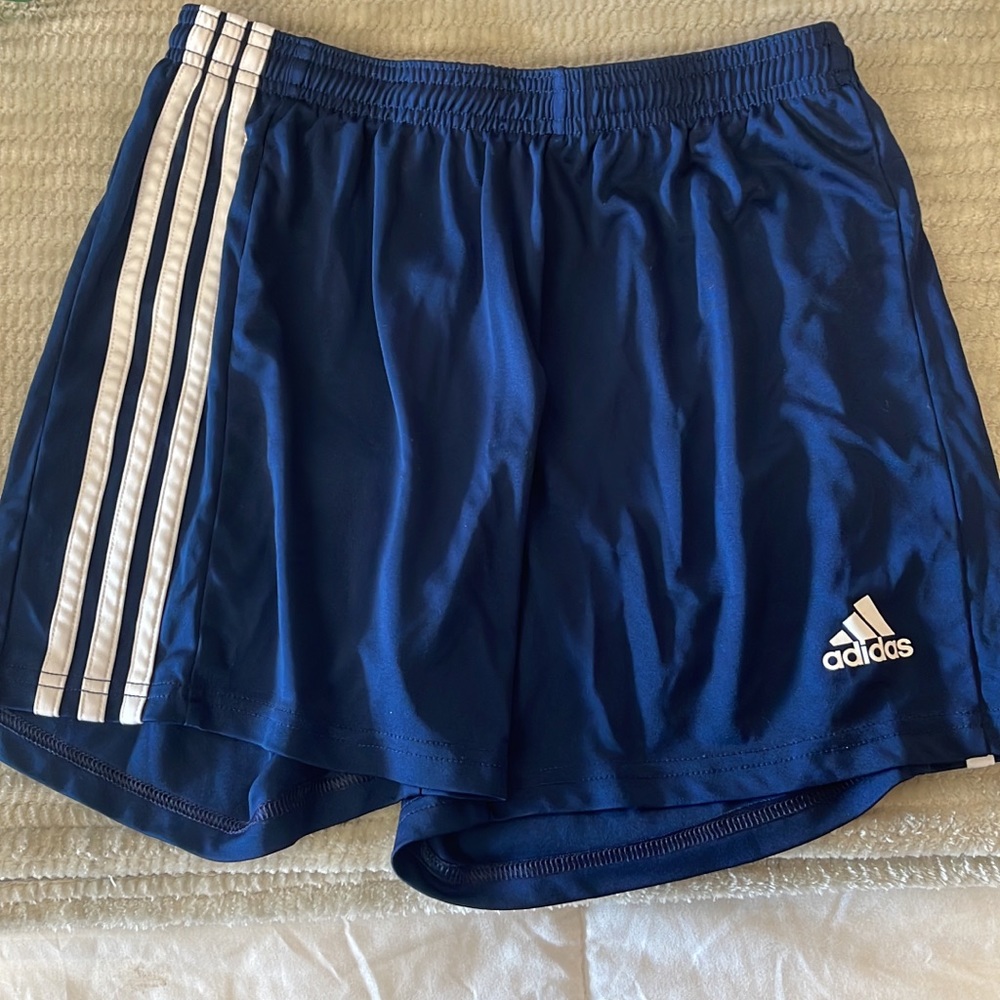 adidas shorts hardly worn and in great condition